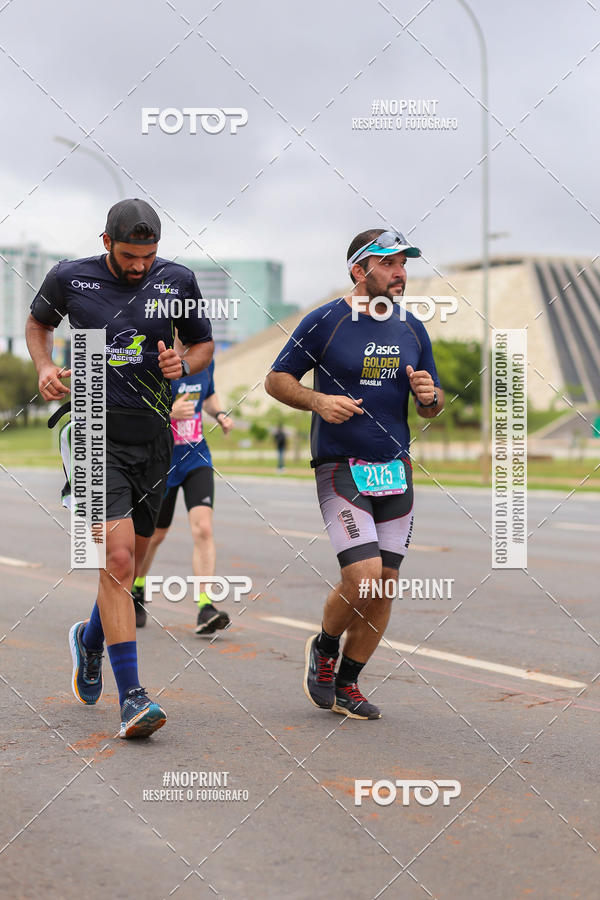 Buy your photos of the eventASICS Golden Run - Braslia on Fotop