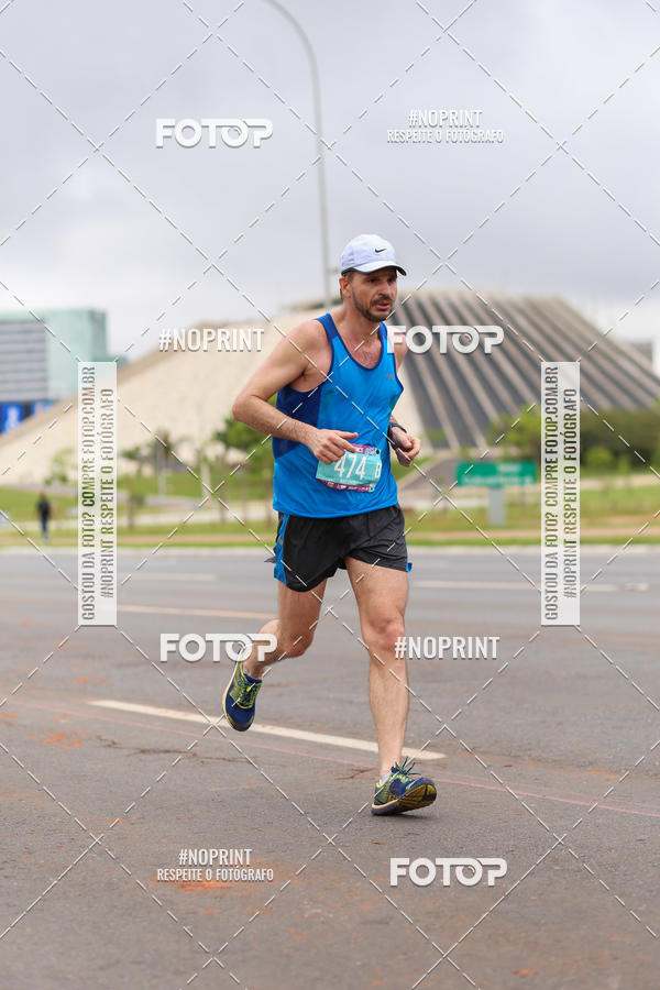 Buy your photos of the eventASICS Golden Run - Braslia on Fotop