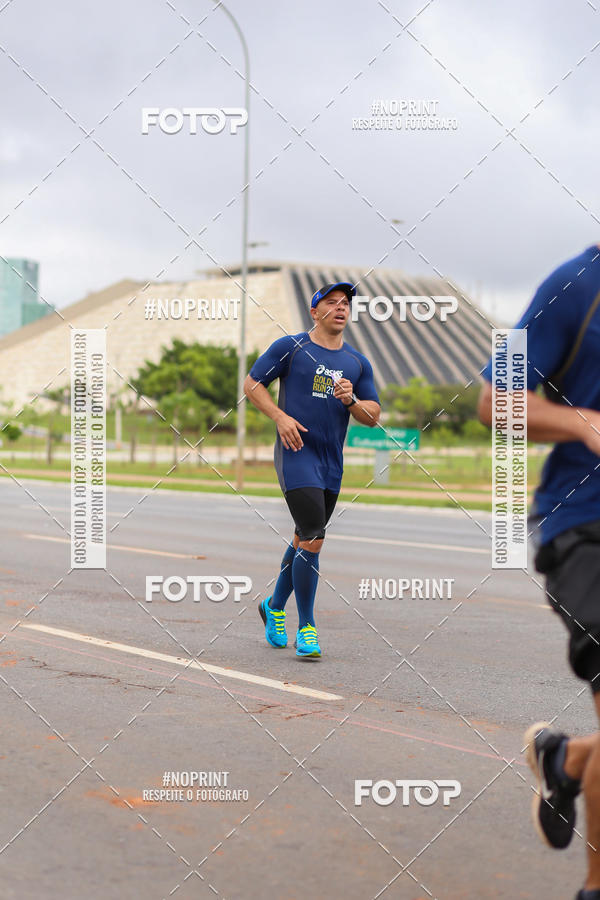 Buy your photos of the eventASICS Golden Run - Braslia on Fotop