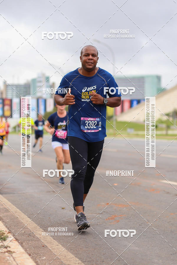 Buy your photos of the eventASICS Golden Run - Braslia on Fotop