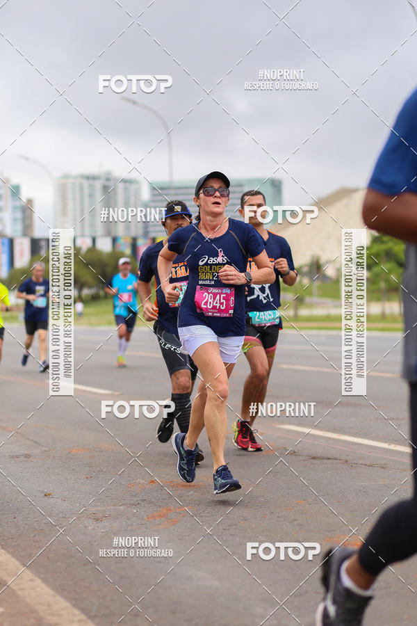 Buy your photos of the eventASICS Golden Run - Braslia on Fotop