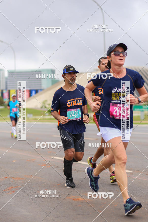 Buy your photos of the eventASICS Golden Run - Braslia on Fotop