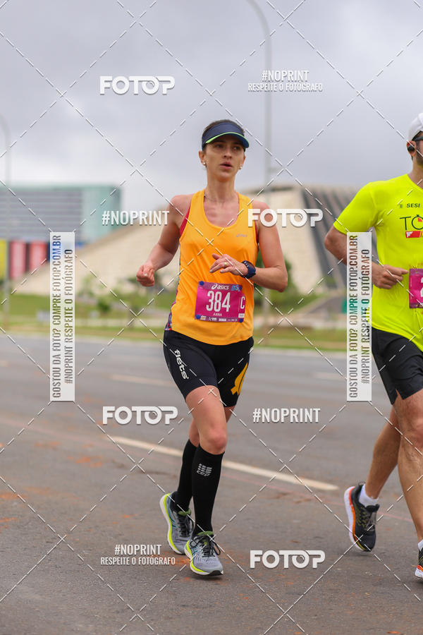Buy your photos of the eventASICS Golden Run - Braslia on Fotop