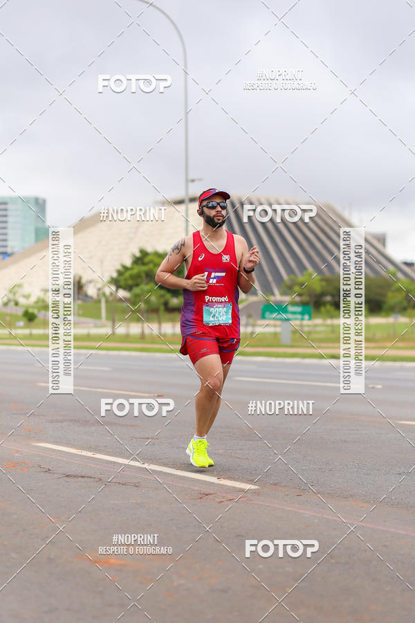 Buy your photos of the eventASICS Golden Run - Braslia on Fotop