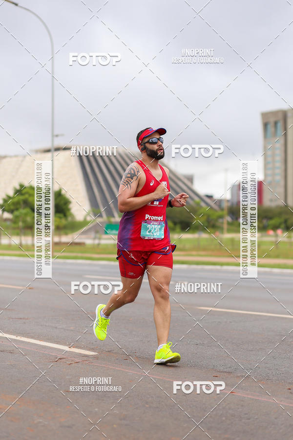 Buy your photos of the eventASICS Golden Run - Braslia on Fotop