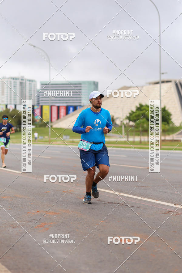 Buy your photos of the eventASICS Golden Run - Braslia on Fotop