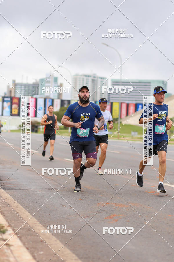 Buy your photos of the eventASICS Golden Run - Braslia on Fotop