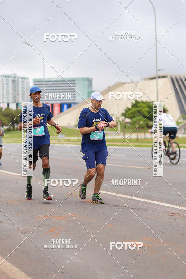 Buy your photos of the eventASICS Golden Run - Braslia on Fotop