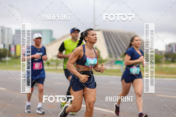 Buy your photos of the eventASICS Golden Run - Braslia on Fotop