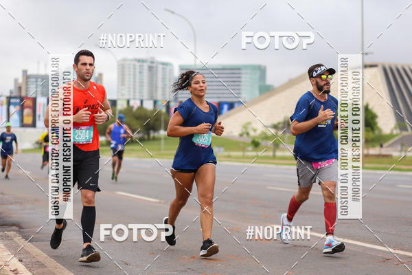Buy your photos of the eventASICS Golden Run - Braslia on Fotop