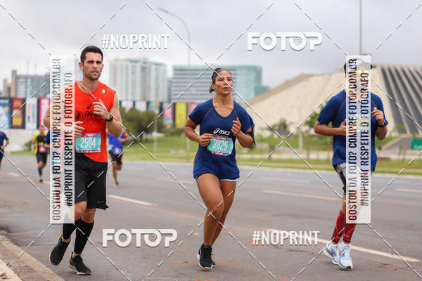 Buy your photos of the eventASICS Golden Run - Braslia on Fotop