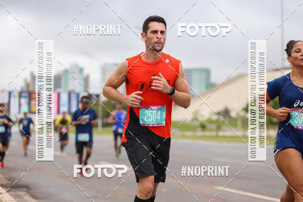 Buy your photos of the eventASICS Golden Run - Braslia on Fotop