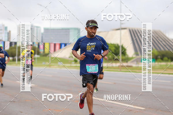 Buy your photos of the eventASICS Golden Run - Braslia on Fotop