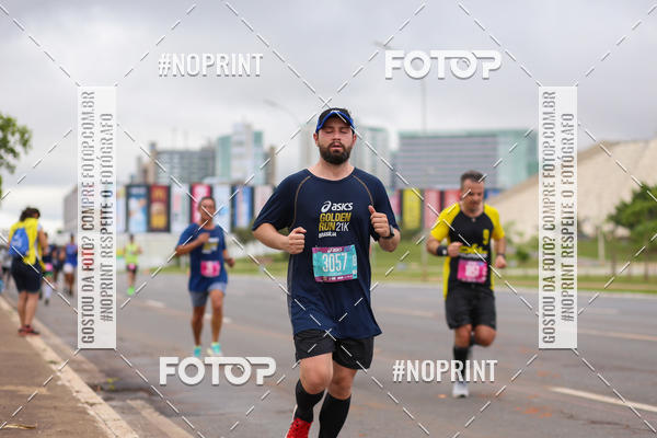 Buy your photos of the eventASICS Golden Run - Braslia on Fotop