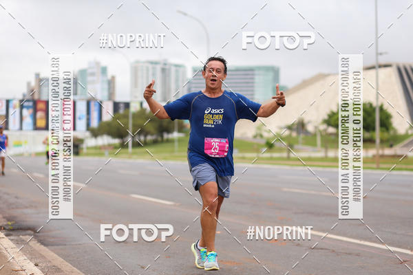 Buy your photos of the eventASICS Golden Run - Braslia on Fotop