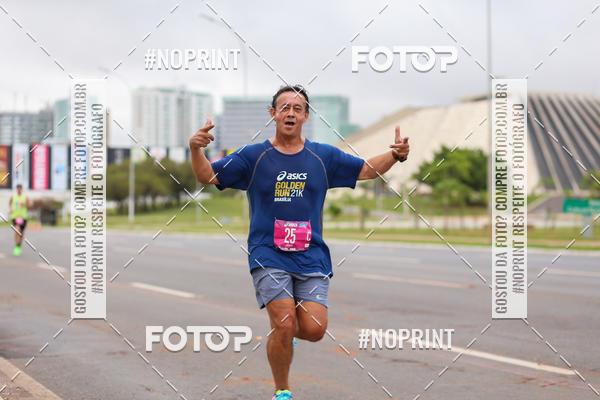 Buy your photos of the eventASICS Golden Run - Braslia on Fotop
