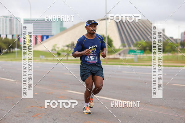 Buy your photos of the eventASICS Golden Run - Braslia on Fotop