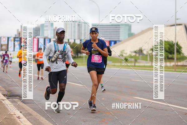 Buy your photos of the eventASICS Golden Run - Braslia on Fotop