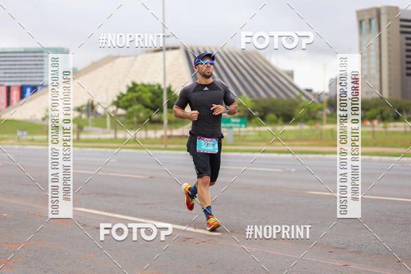 Buy your photos of the eventASICS Golden Run - Braslia on Fotop