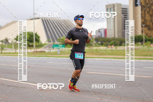 Buy your photos of the eventASICS Golden Run - Braslia on Fotop