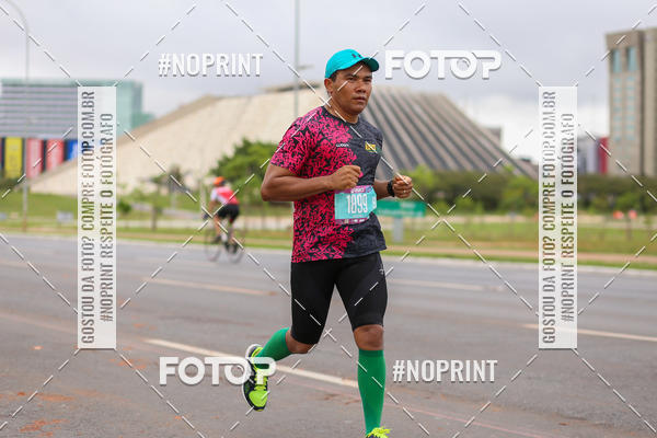 Buy your photos of the eventASICS Golden Run - Braslia on Fotop