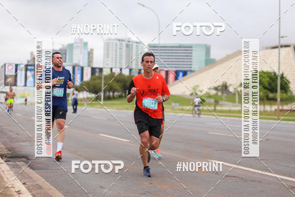 Buy your photos of the eventASICS Golden Run - Braslia on Fotop