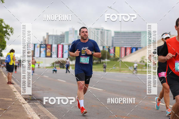 Buy your photos of the eventASICS Golden Run - Braslia on Fotop