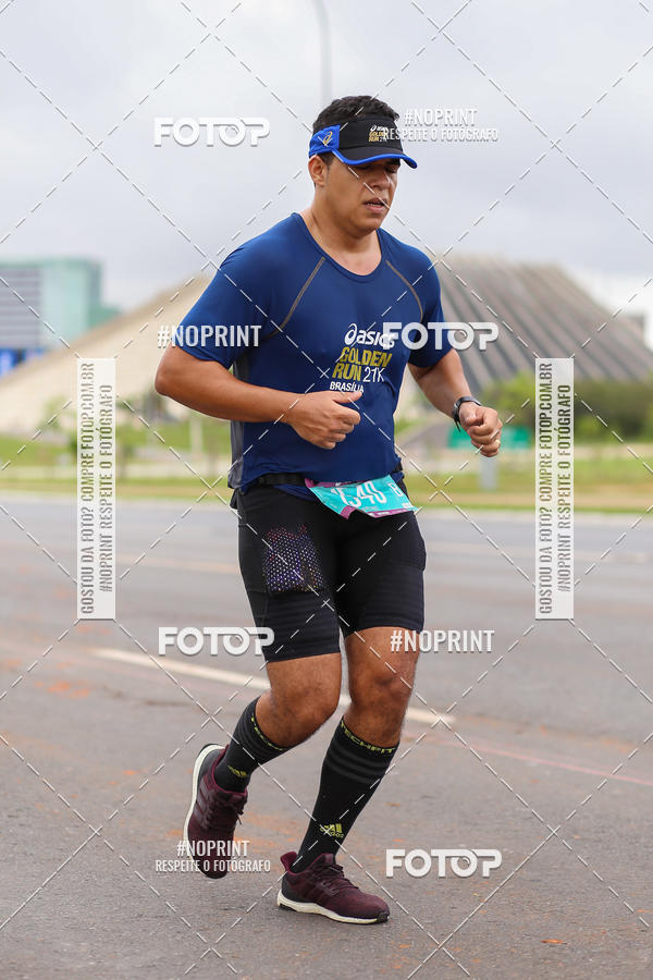 Buy your photos of the eventASICS Golden Run - Braslia on Fotop