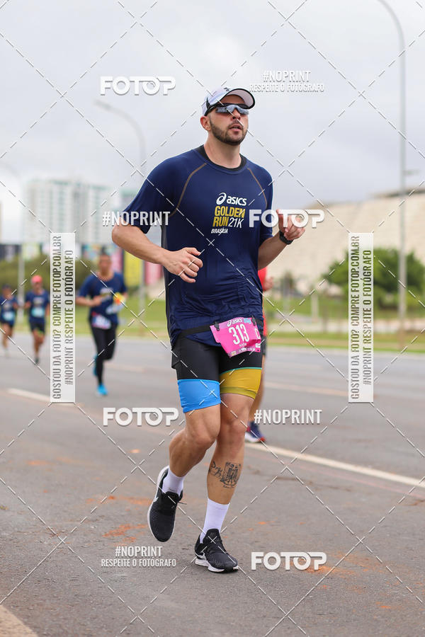 Buy your photos of the eventASICS Golden Run - Braslia on Fotop