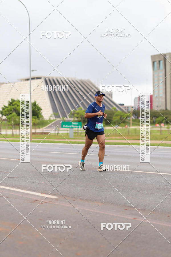 Buy your photos of the eventASICS Golden Run - Braslia on Fotop