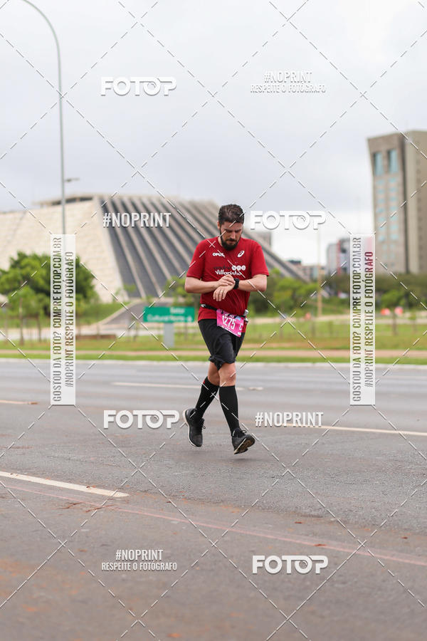 Buy your photos of the eventASICS Golden Run - Braslia on Fotop