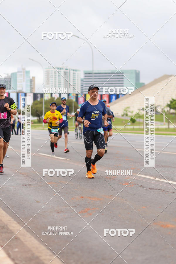 Buy your photos of the eventASICS Golden Run - Braslia on Fotop