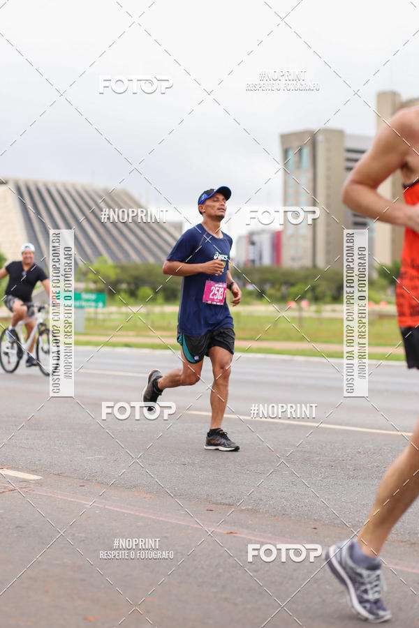 Buy your photos of the eventASICS Golden Run - Braslia on Fotop