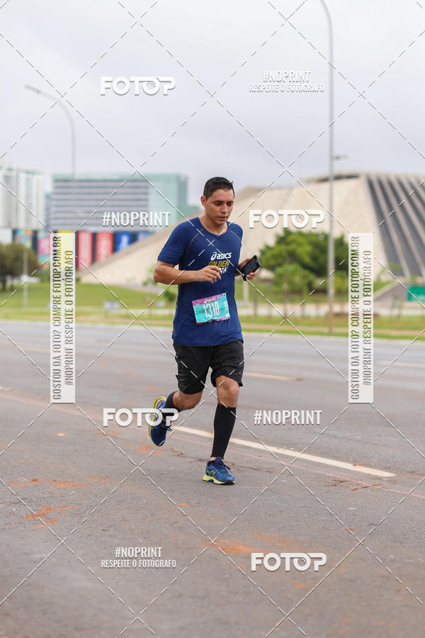 Buy your photos of the eventASICS Golden Run - Braslia on Fotop