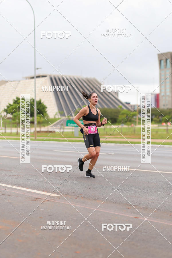 Buy your photos of the eventASICS Golden Run - Braslia on Fotop