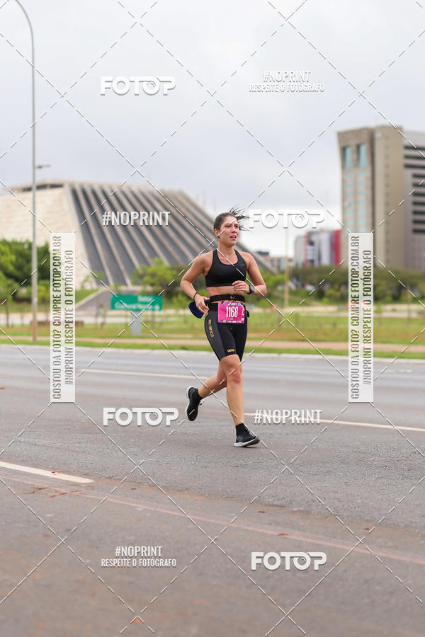Buy your photos of the eventASICS Golden Run - Braslia on Fotop