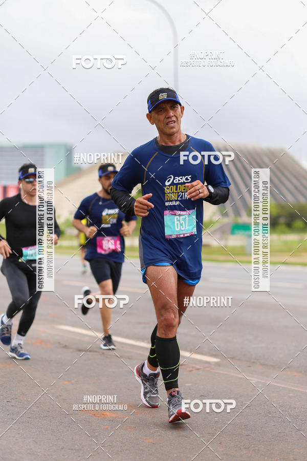 Buy your photos of the eventASICS Golden Run - Braslia on Fotop