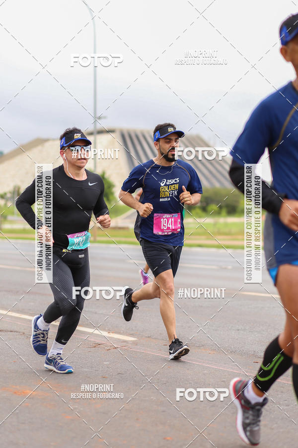 Buy your photos of the eventASICS Golden Run - Braslia on Fotop