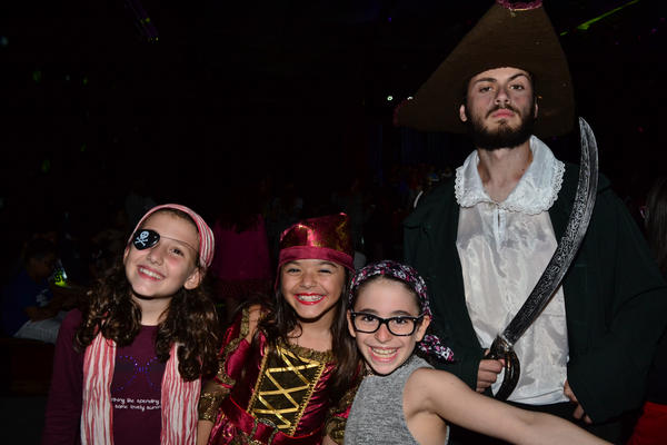 Buy your photos of the eventNR2 English & Action 07 a 09/04/17 on Fotop