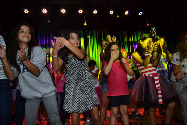 Buy your photos of the eventNR2 English & Action 07 a 09/04/17 on Fotop