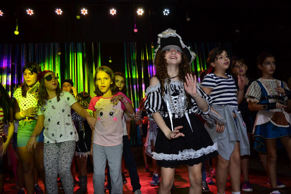 Buy your photos of the eventNR2 English & Action 07 a 09/04/17 on Fotop