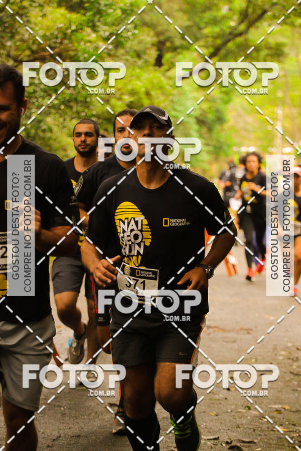 Buy your photos of the eventNat Geo Run - SP on Fotop