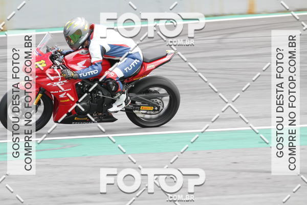 Compre suas fotos do eventoSuperBike Brasil 1a Etapa no Fotop