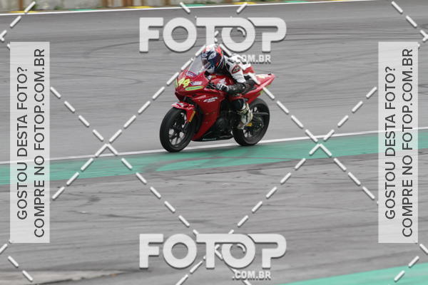 Compre suas fotos do eventoSuperBike Brasil 1a Etapa no Fotop