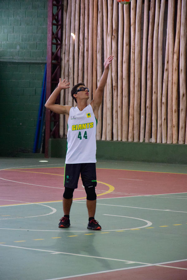 Buy your photos of the eventNR2 - Little6 - 07 a 10/05/17 on Fotop