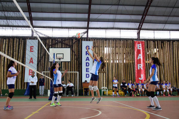 Buy your photos of the eventNR2 - Little8 - 09 a 13/05/17 on Fotop