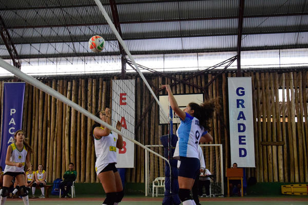 Buy your photos of the eventNR2 - Little8 - 09 a 13/05/17 on Fotop