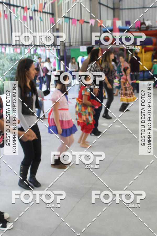 Buy your photos of the eventFesta Junina E.E. Prof. Miguel Roque on Fotop