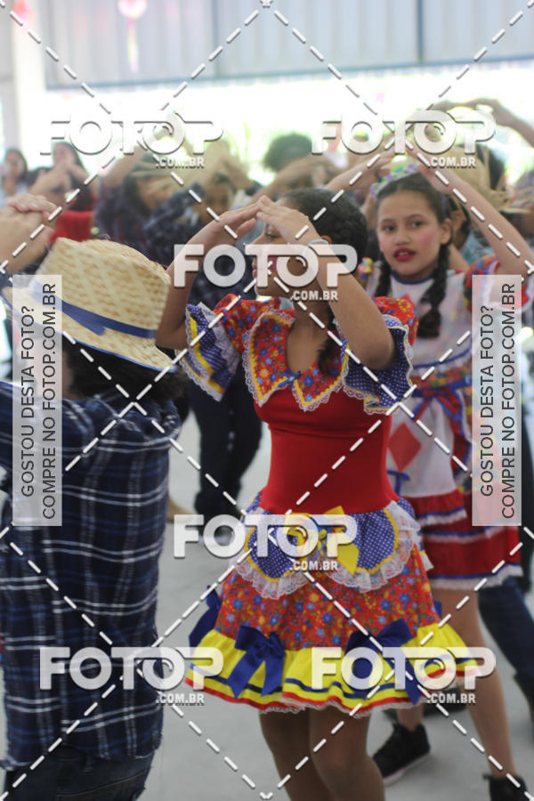 Buy your photos of the eventFesta Junina E.E. Prof. Miguel Roque on Fotop
