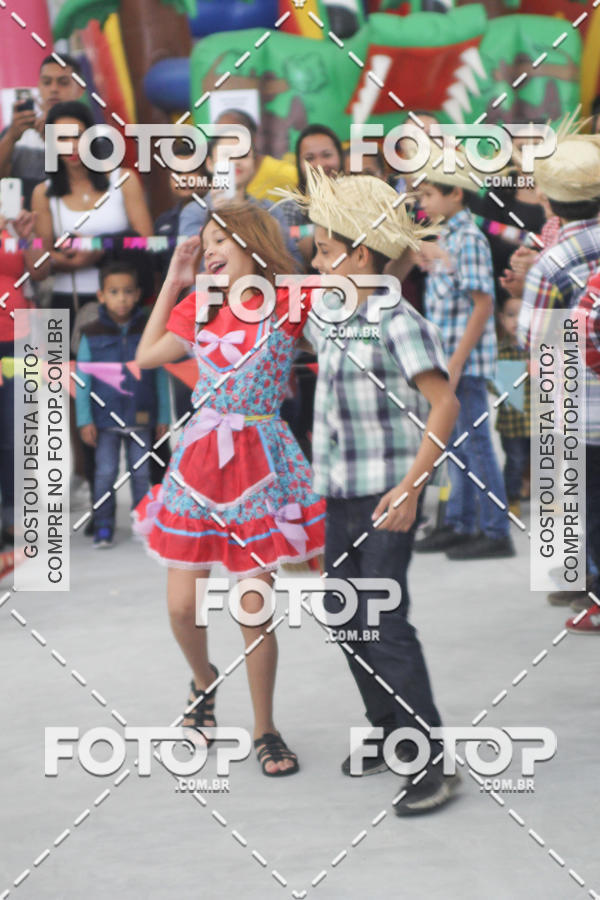 Buy your photos of the eventFesta Junina E.E. Prof. Miguel Roque on Fotop